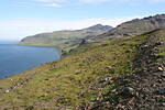 Pohled k Munaðarnesu na kraji Ingólfsfjordu