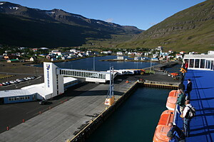 Přistávání v Seyðisfjordu