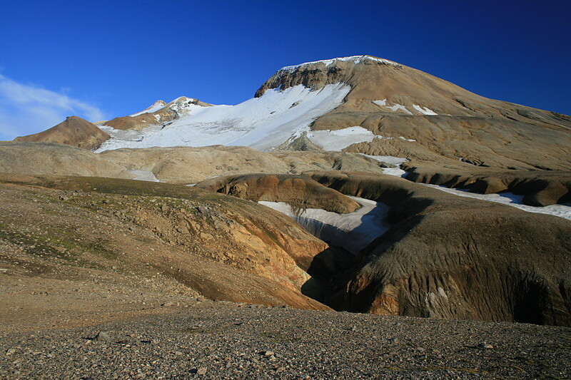 Vrcholy Kerlingarfjöll od Hveradalir