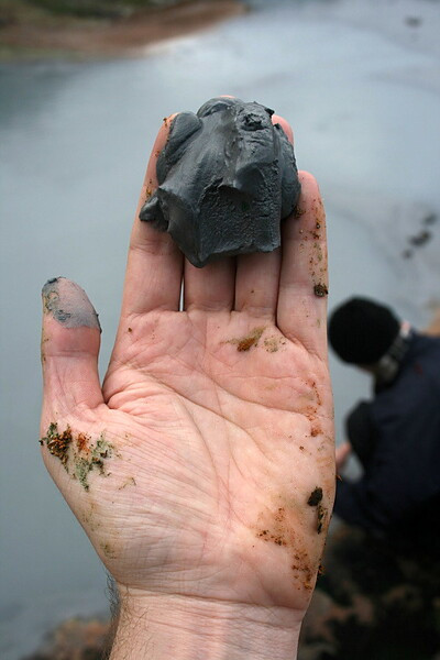 Jíl z jezírka a jiné barvy (z ďáblovy jeskyně)