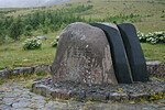 Pomník bratrů Þórðarsonů na Hali (Oháňce)
