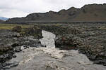 Přes ledovcovou řeku Innri-Emstruá