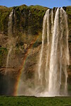 Seljalandsfoss v západu slunce