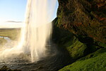 Seljalandsfoss v západu slunce